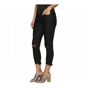Free People Ladies Destroyed Ankle Skinny Jeans Size 25.